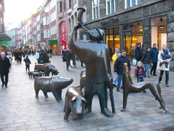 Die Bronzeschweine in der Sögestraße